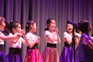 歌って踊って英語を伸ばそう! ミュージカルのススメ